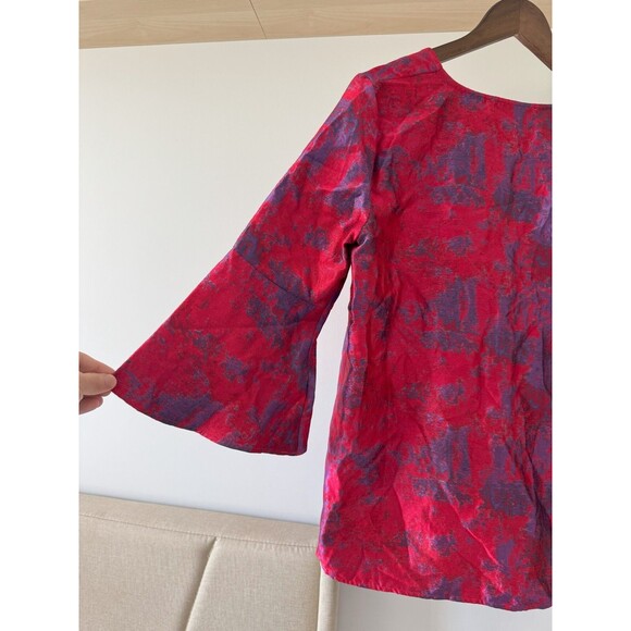 Tuckernuck Womens S Red Purple Brochade V-Neck Jacquard 3/4 Bell Sleeve Blouse - Picture 4 of 10